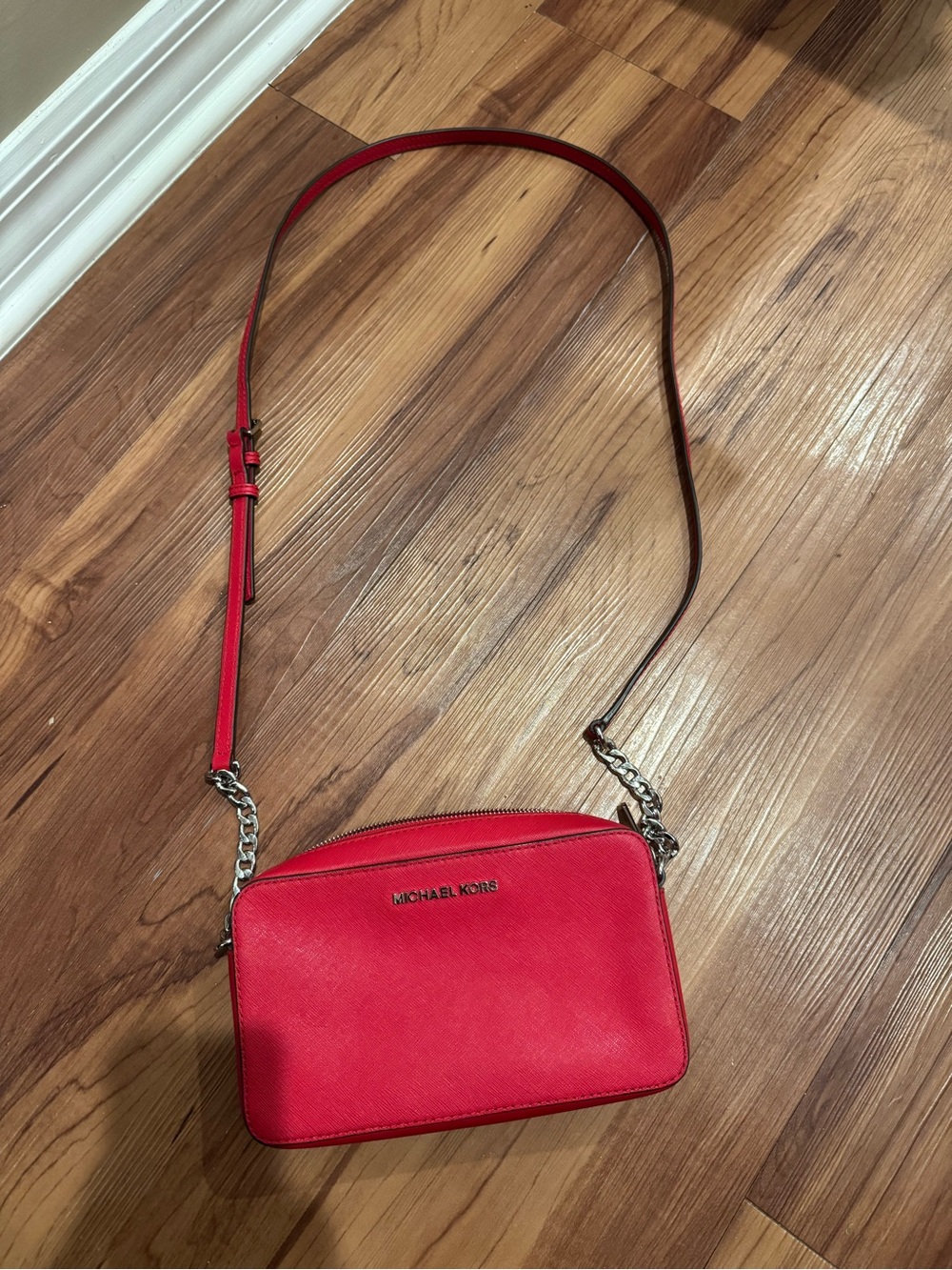 MICHAEL KORS Red Leather Chain-Trim Crossbody